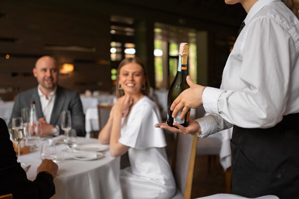 Нужно наращивать производство премиального вина – Саркисян