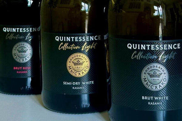 Линейка игристых «Касание» от «Мысхако»