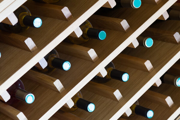 Выгодно ли вкладываться в коллекционные вина