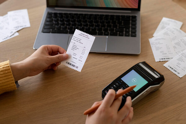 Спрос на вино резко снизился, на шампанское остался на прежнем уровне – «Контур.Маркет»