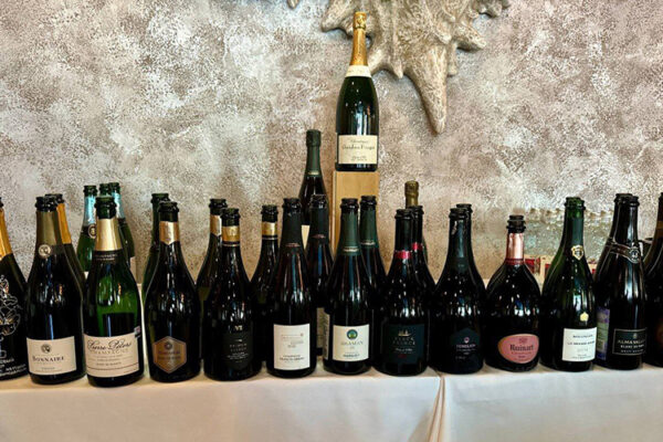 Дегустация «Шампань против российских игристых»: отчет